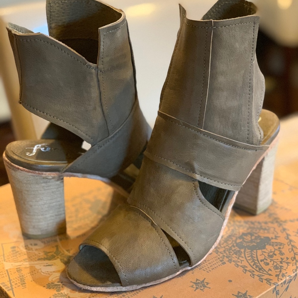 Free People Effie Bootie